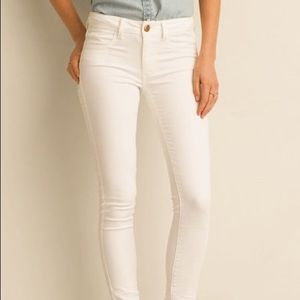 American Eagle Off White Jeans